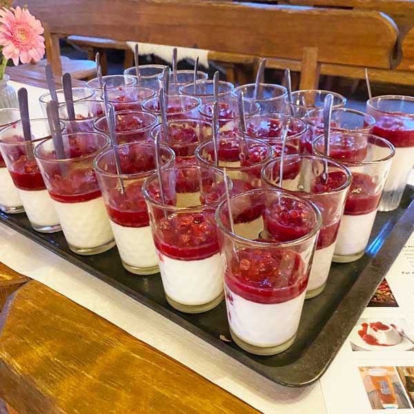 Gastroservice mit Verführerischen Desserts