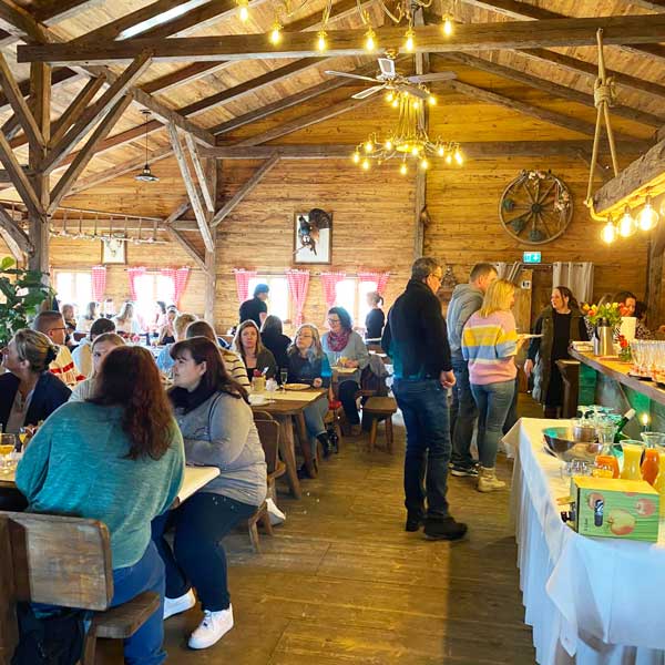 Messe-Catering moeglich mit Internationalen Köstlichkeiten